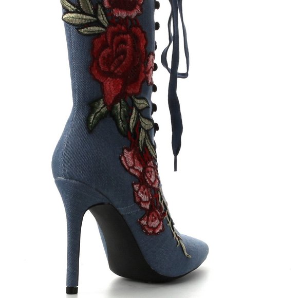 NIB Cape Robbin Embroidered Rose Denim Boots Sizes 6, 6.5, & 7.5 USA - Picture 12 of 12